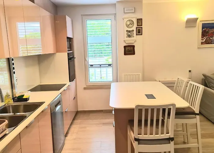 Pearl Of Adriatic 4 *