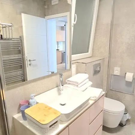 Pearl Of Adriatic 4 *